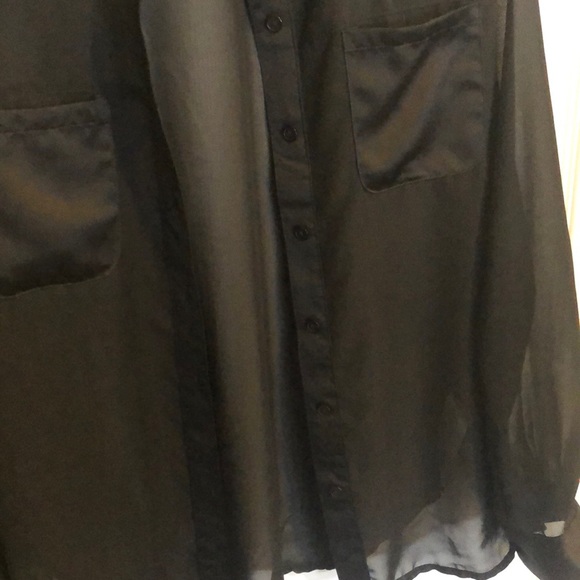 Sheer button down - Picture 2 of 4